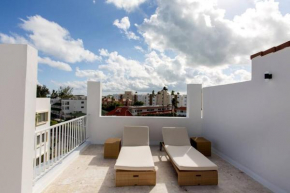 Ocean Views & Private Beach! Luxury 4BDR Getaway